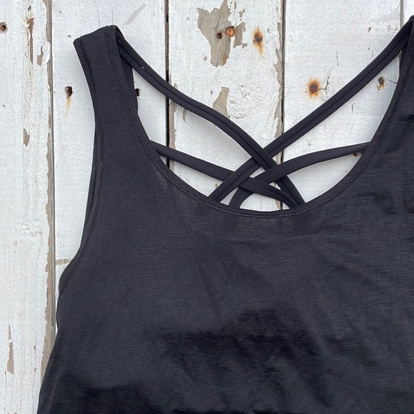 Lululemon Athletica Free to be Wild Tank Top - Picture 3 of 4